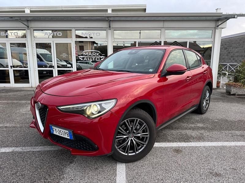 Rosso Usata 2019 Alfa Romeo Stelvio Super SUV | 17.900 € (Super prezzo) - Immagine 1/4
