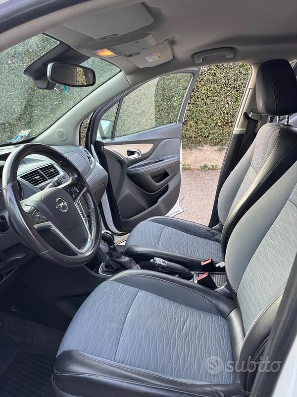 Usata Opel Mokka 131 CV (96 kW) 2015 Bianco SUV