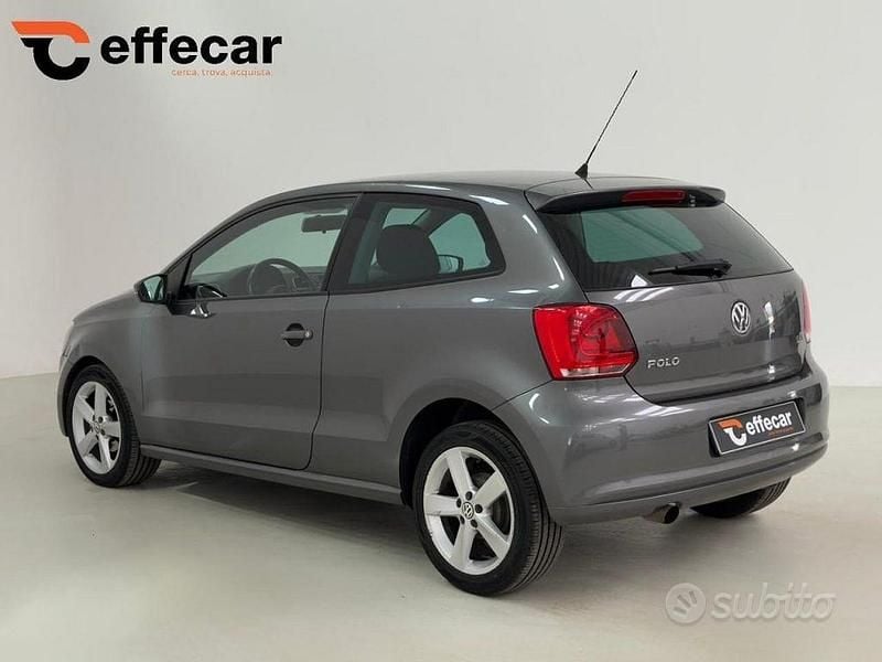 Usata VW Polo Highline 105 CV (77 kW) 2011 Grigio Utilitaria