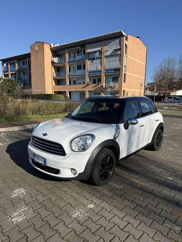 Usata Mini One D Countryman 90 CV (66 kW) 2012 Bianco SUV