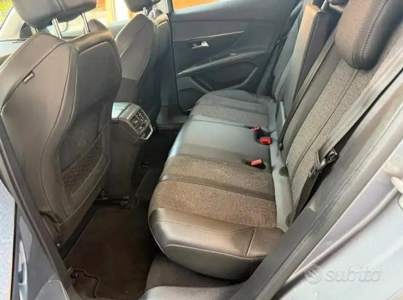 Usata Peugeot 3008 Allure 131 CV (96 kW) 2020 SUV