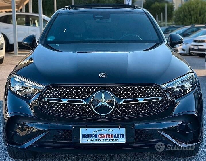 Usata Mercedes GLC300e AMG line 269 CV (197 kW) 2024 Nero Coupé
