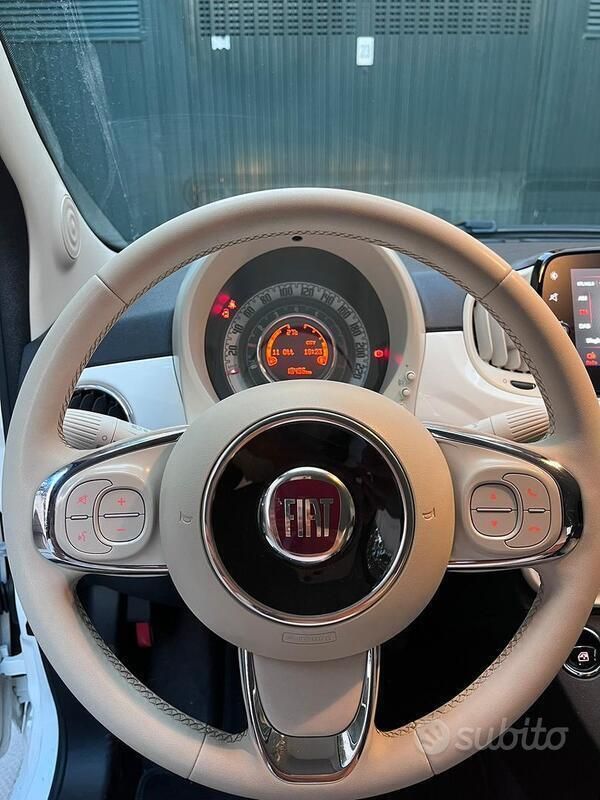 Usata Fiat 500 Dolcevita 70 CV (51 kW) 2021 Bianco