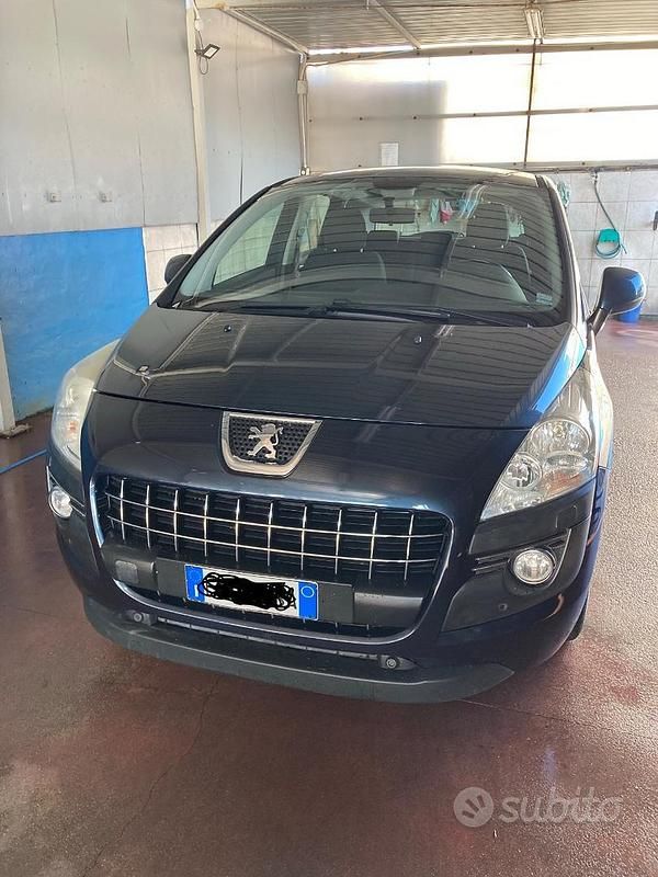 Usata Peugeot 3008 112 CV (82 kW) 2012 Blu Monovolume
