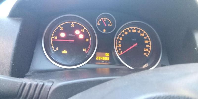 Usata Opel Astra GTC Sport 150 CV (110 kW) 2005 Nero Berlina