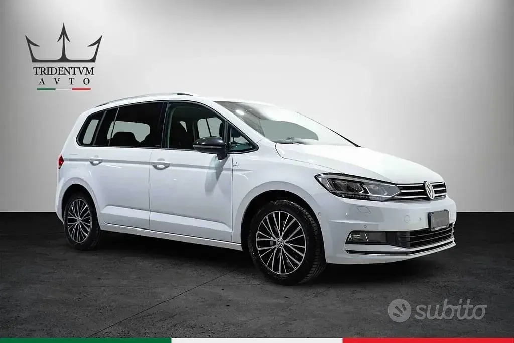 Usata VW Touran Executive 150 CV (110 kW) 2020 Bianco Monovolume
