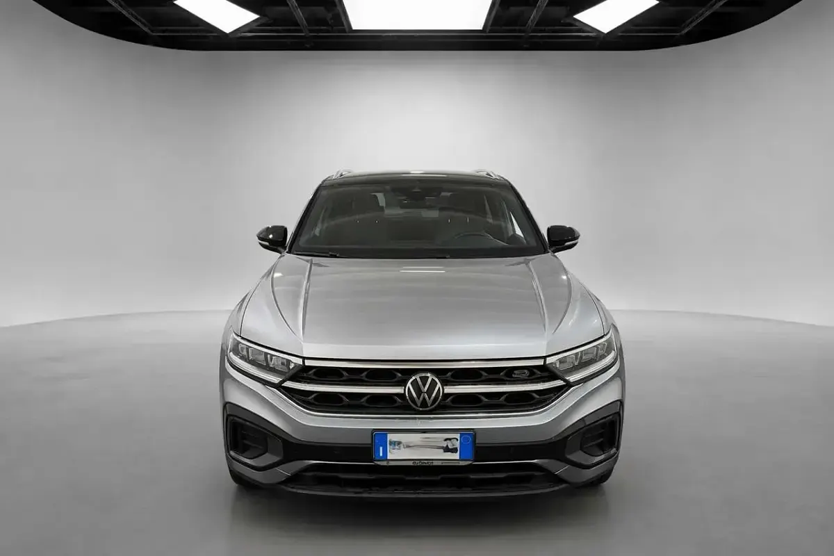 Usata VW T-Roc R-line 150 CV (110 kW) 2023 Bianco SUV