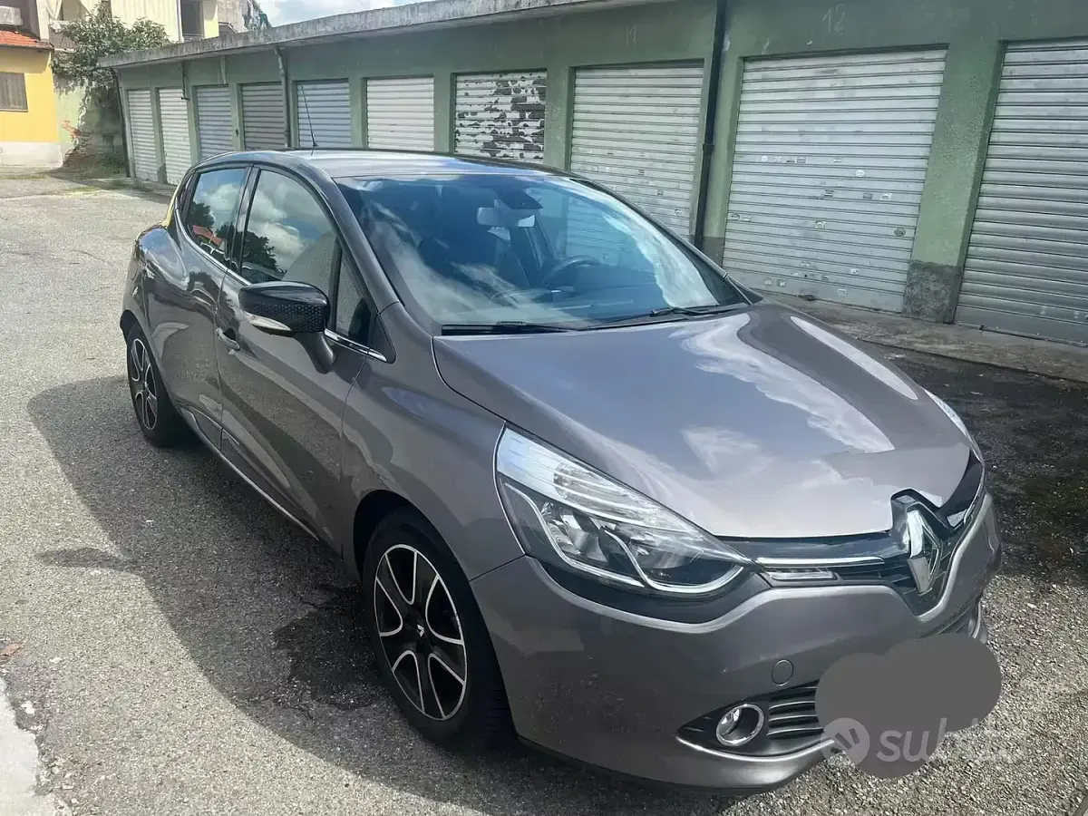 Usata Renault Clio 75 CV (55 kW) 2015 Grigio Utilitaria