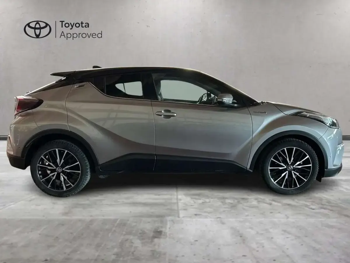 Usata Toyota C-HR Lounge 122 CV (89 kW) 2019 Other SUV