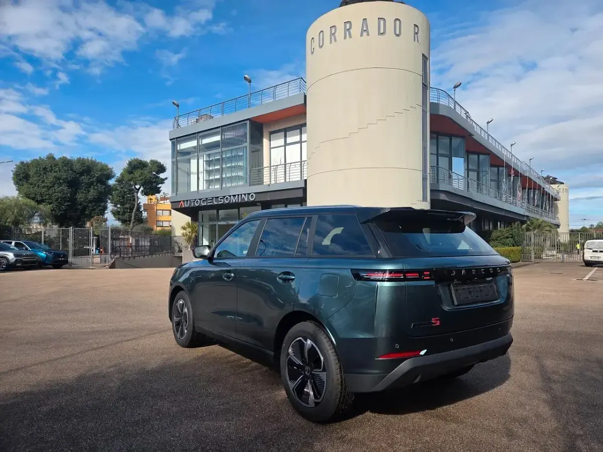 Nuova Jaecoo 7 146 CV (107 kW) 2026 Verde SUV