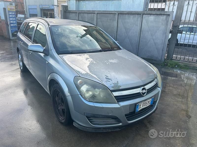 Usata Opel Astra 2006 Grigio Station wagon