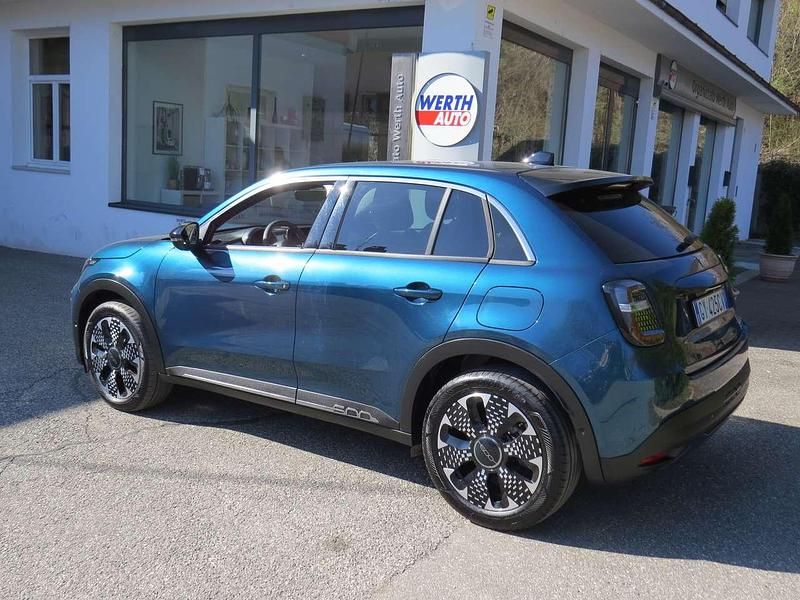 Usata Fiat 600 La Prima 101 CV (74 kW) 2025 Verde SUV
