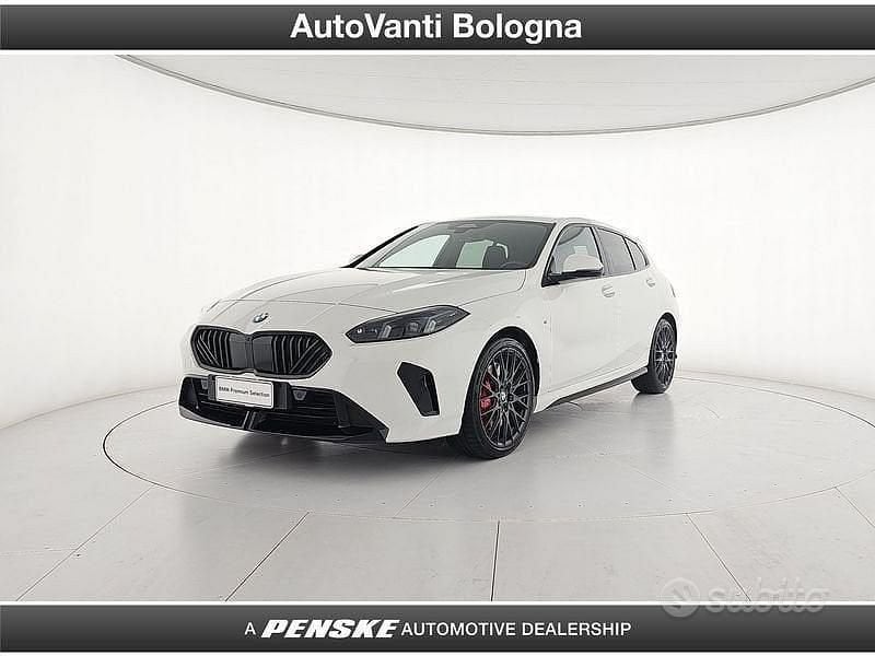Usata BMW 120 M Sport 163 CV (119 kW) 2025 Bianco Utilitaria