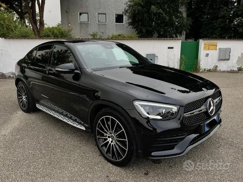 Usata Mercedes GLC300e AMG 2021 Nero Coupé