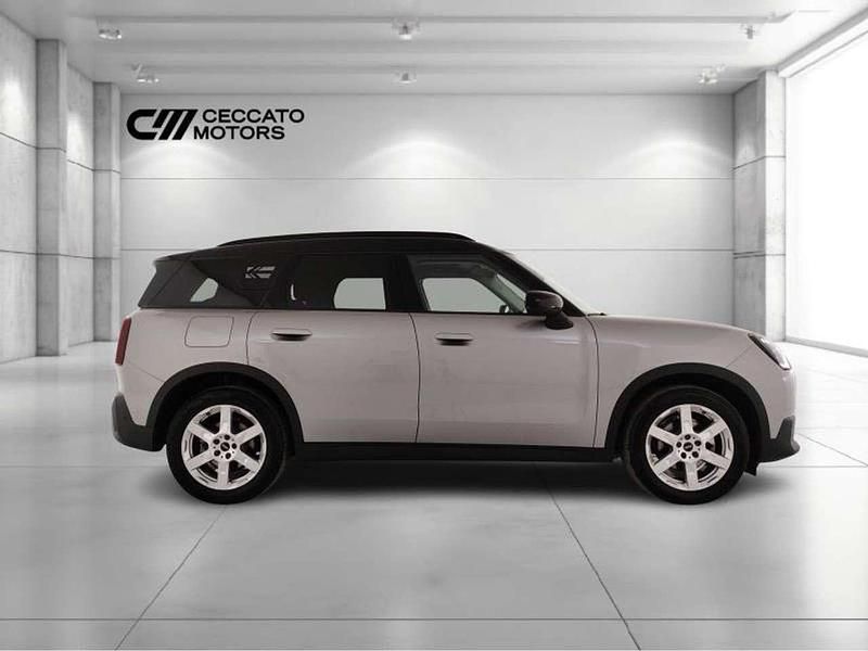 Usata Mini Cooper Countryman Classic 163 CV (119 kW) 2024 Grigio SUV