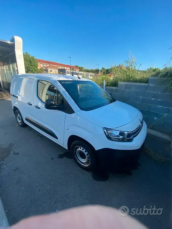 Usata Citroën Berlingo 90 CV (66 kW) 2020 Bianco Monovolume