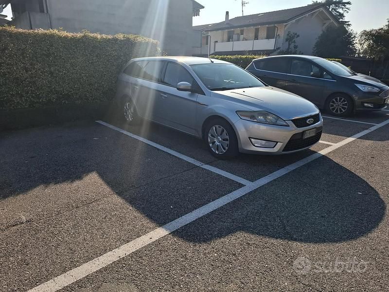 Grigio Usata 2007 Ford Mondeo Station wagon | 450 € - Immagine 1/4