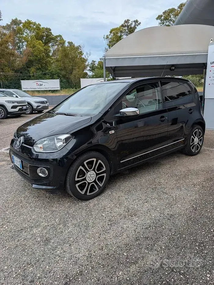 Usata VW up! Move 75 CV (55 kW) 2012 Nero Utilitaria