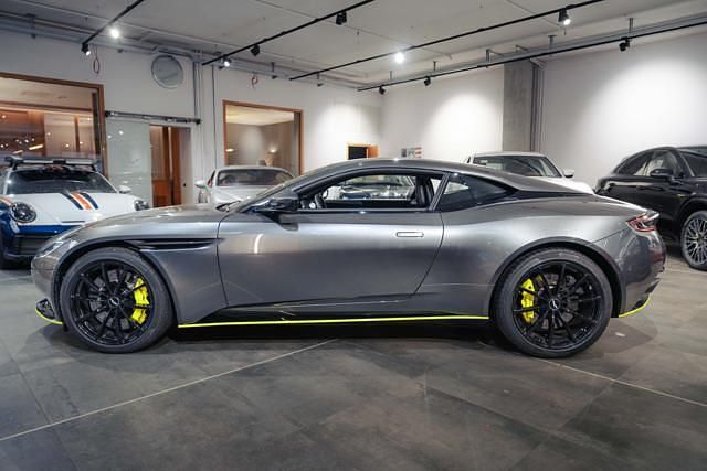 Usata Aston Martin DB11 639 CV (469 kW) 2020 Antracite Coupé