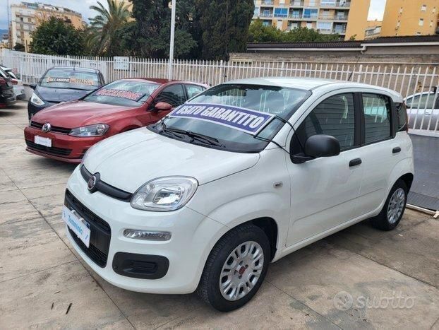 Usata Fiat Panda 95 CV (69 kW) 2016 Bianco Utilitaria