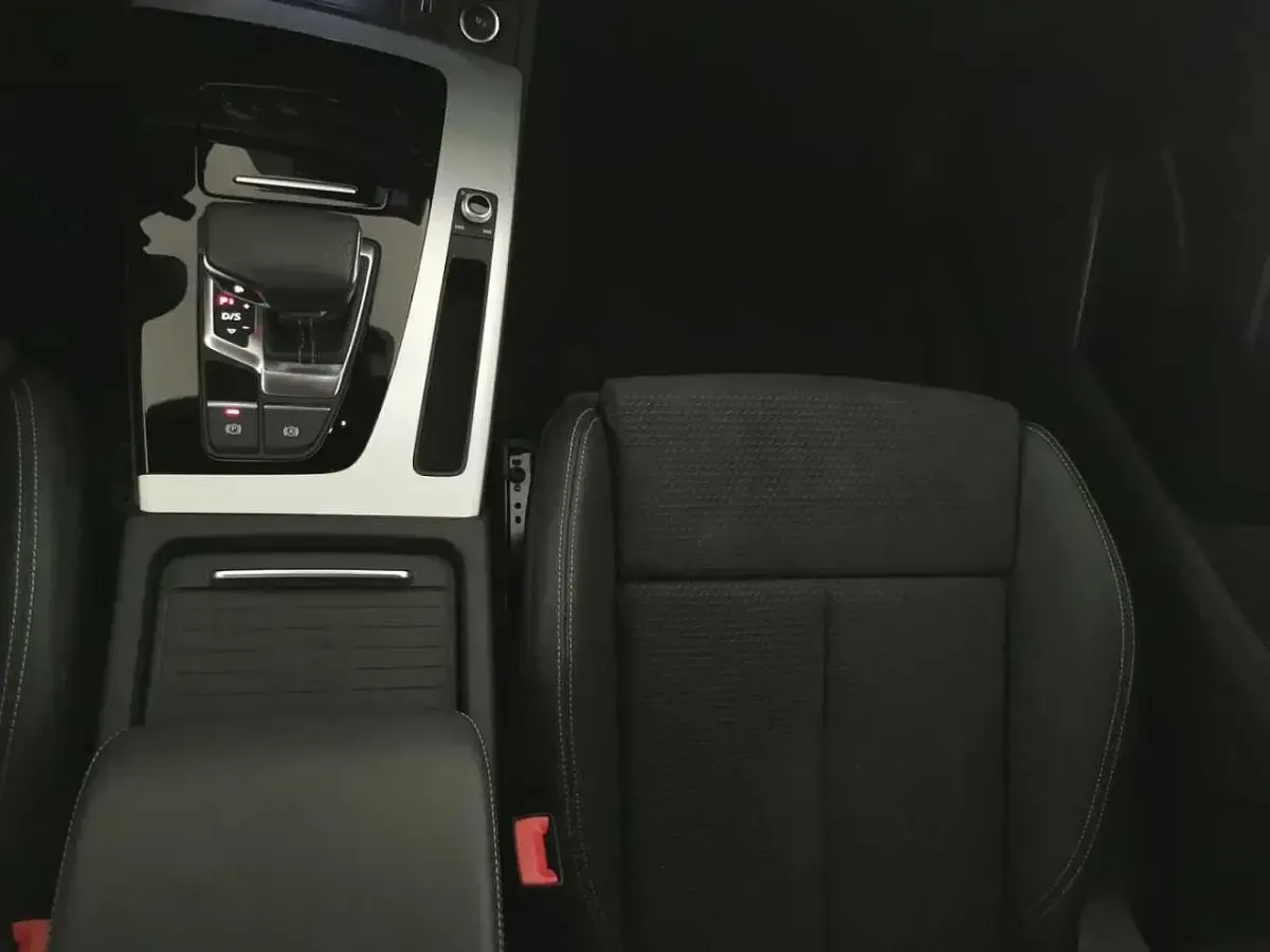 Usata Audi Q5 Sportback S-line plus 2025 Grigio SUV