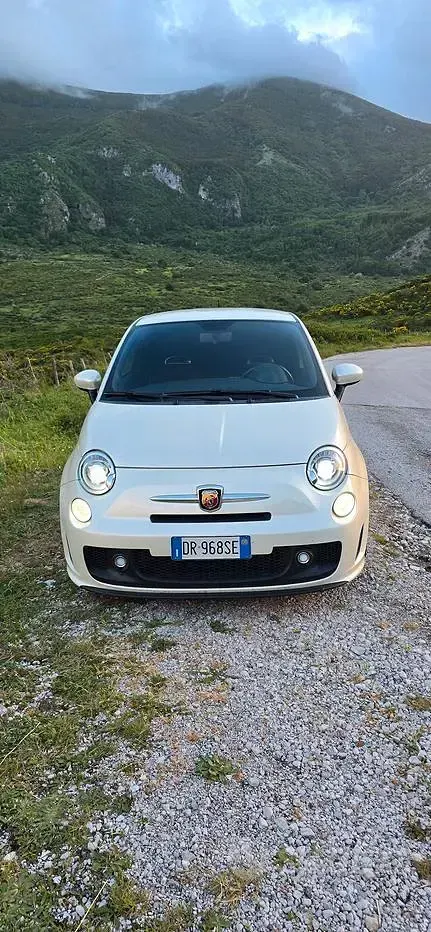 Usata Abarth 500 135 CV (99 kW) 2008 Utilitaria