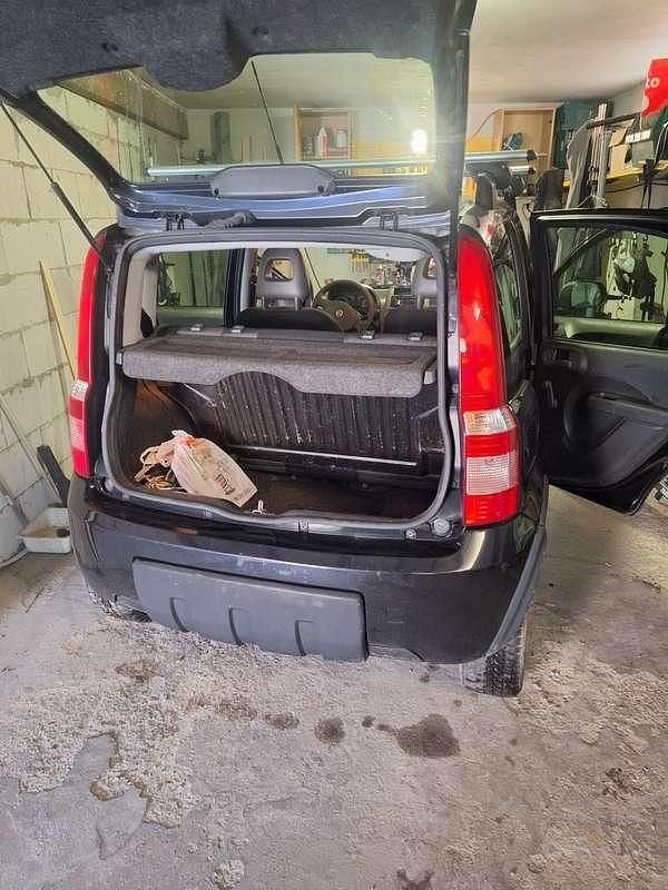 Usata Fiat Panda 4x4 Climbing 75 CV (55 kW) 2011 Utilitaria