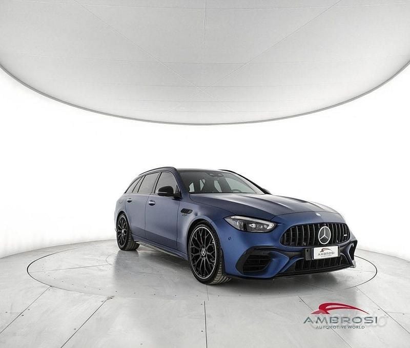 Usata Mercedes C63 AMG AMG 476 CV (350 kW) 2024 Blu