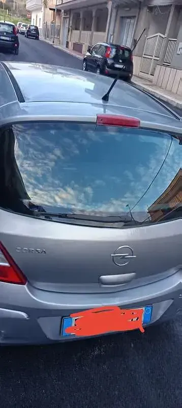 Usata Opel Corsa Enjoy 75 CV (55 kW) 2009 Blu/azzurro Utilitaria