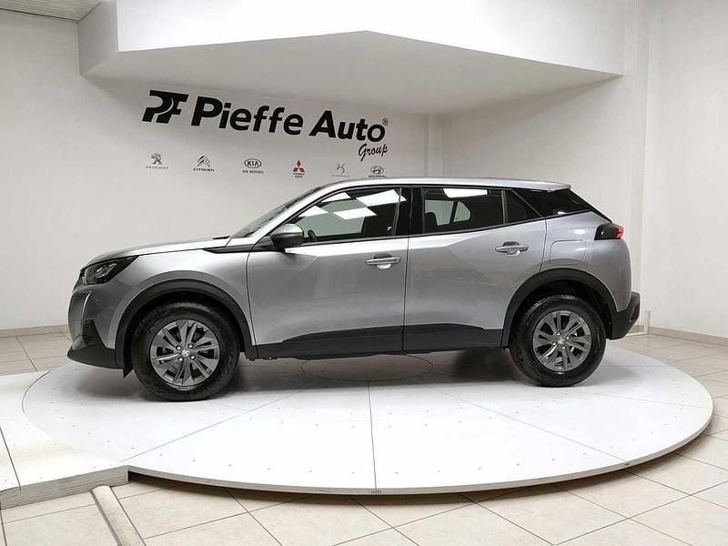 Usata Peugeot 2008 Active 101 CV (74 kW) 2021 Grigio SUV