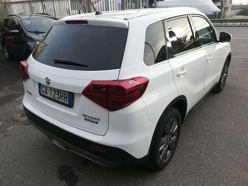 Usata Suzuki Vitara 129 CV (94 kW) 2020 Bianco SUV