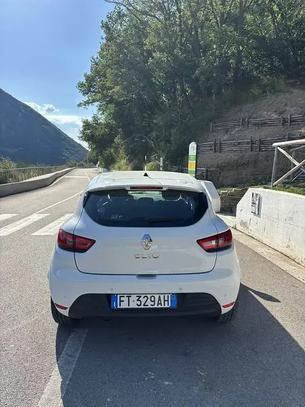 Usata Renault Clio IV 90 CV (66 kW) 2018 Berlina