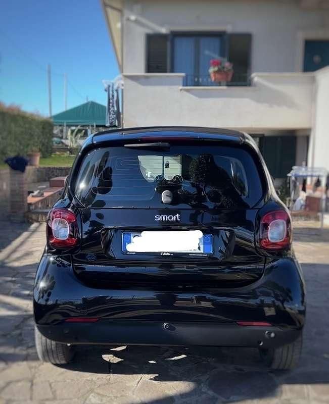 Usata Smart ForTwo Coupé Passion 41 kW (56 CV) 2023 Utilitaria