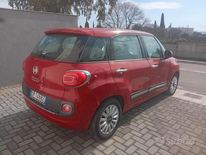 Usata Fiat 500L Lounge 85 CV (62 kW) 2013 Rosso Monovolume