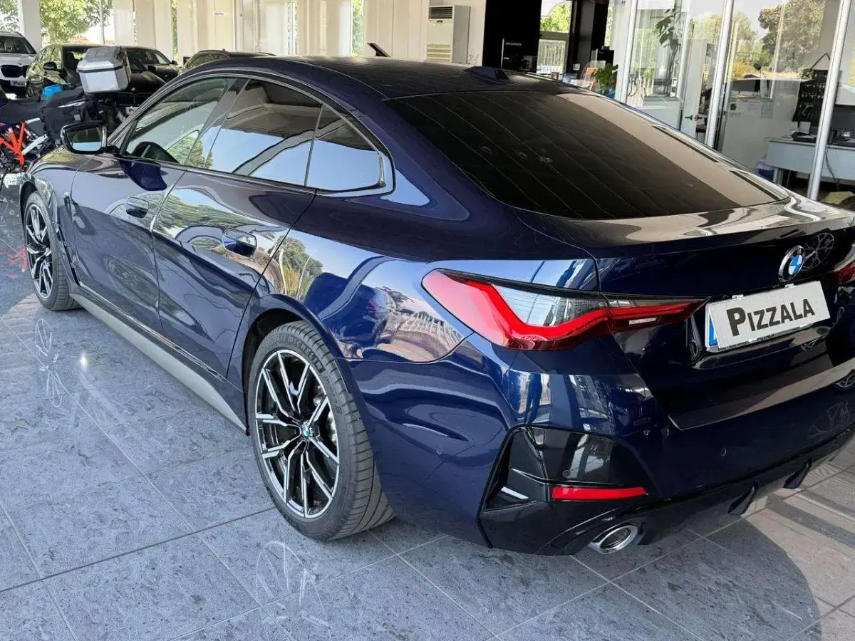 Usata BMW 420 M Sport 190 CV (139 kW) 2024 Blu Berlina