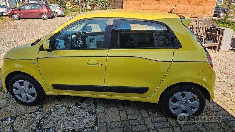 Usata Renault Twingo Life 69 CV (50 kW) 2016 Grigio Utilitaria
