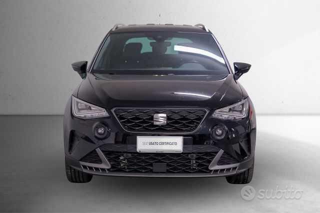 Begagnad Seat Arona FR 110 HK (80 kW) 2024 Svart SUV