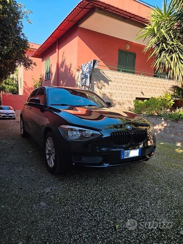 Usata BMW 114 95 CV (69 kW) 2014 Nero Utilitaria