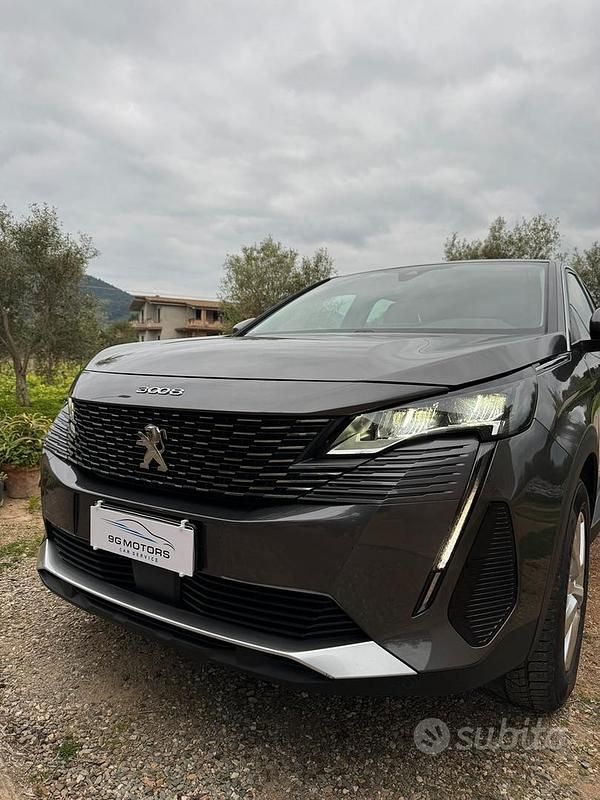 Usata Peugeot 3008 Business-Line 130 CV (95 kW) 2021 SUV
