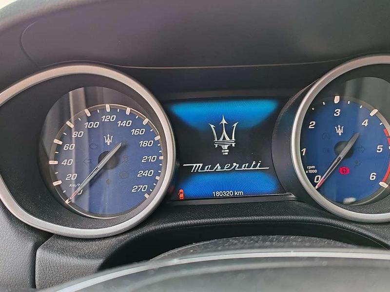 Usata Maserati Ghibli 275 CV (202 kW) 2016 Nero Berlina