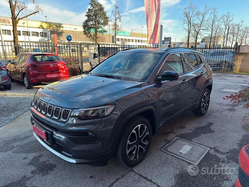 Usata Jeep Compass Limited 131 CV (96 kW) 2022 Grigio SUV