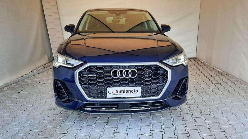 Usata Audi Q3 Sportback Business Plus 150 CV (110 kW) 2021 Blu SUV