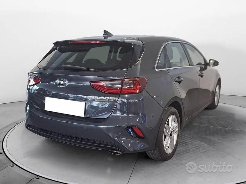 Usata Kia Ceed 116 CV (85 kW) 2020 Grigio Utilitaria