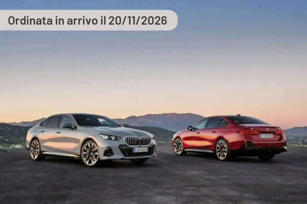 Usata BMW 520 Efficient Dynamics 197 CV (144 kW) 2024 Argento Berlina