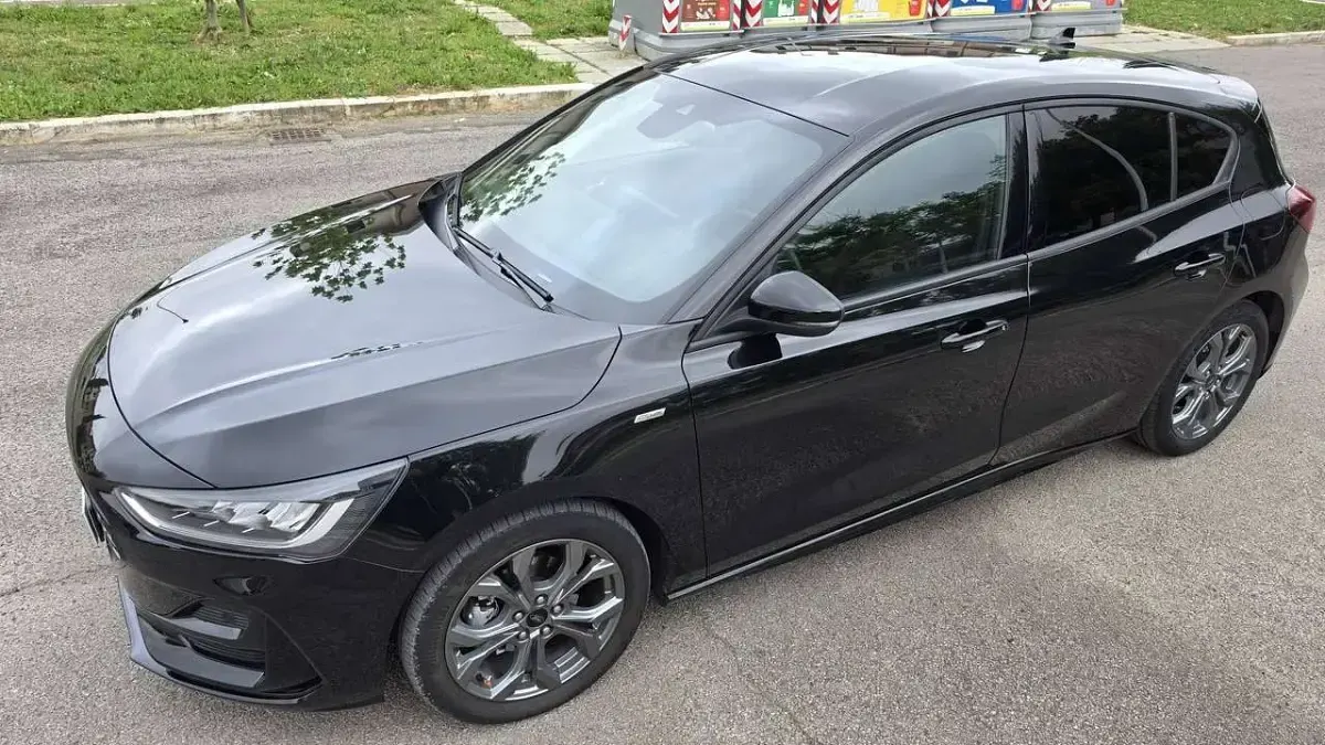 Usata Ford Focus ST-Line 125 CV (91 kW) 2025 Nero Berlina