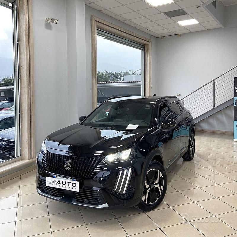 Usata Peugeot 2008 Allure 102 CV (75 kW) 2025 Nero SUV