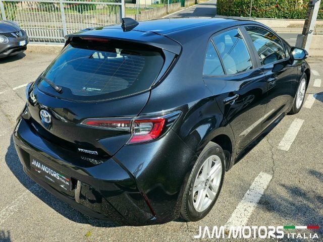 Usata Toyota Corolla Active 140 CV (102 kW) 2019 Nero metallizzato Berlina