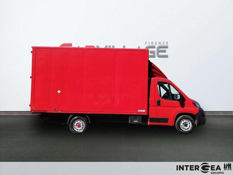 Usata Fiat Ducato 140 CV (102 kW) 2023 Rosso Furgone
