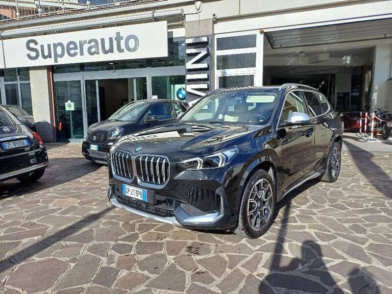 Nero Usata 2023 BMW X1 xLine SUV | 37.900 € (Cara) - Immagine 1/4