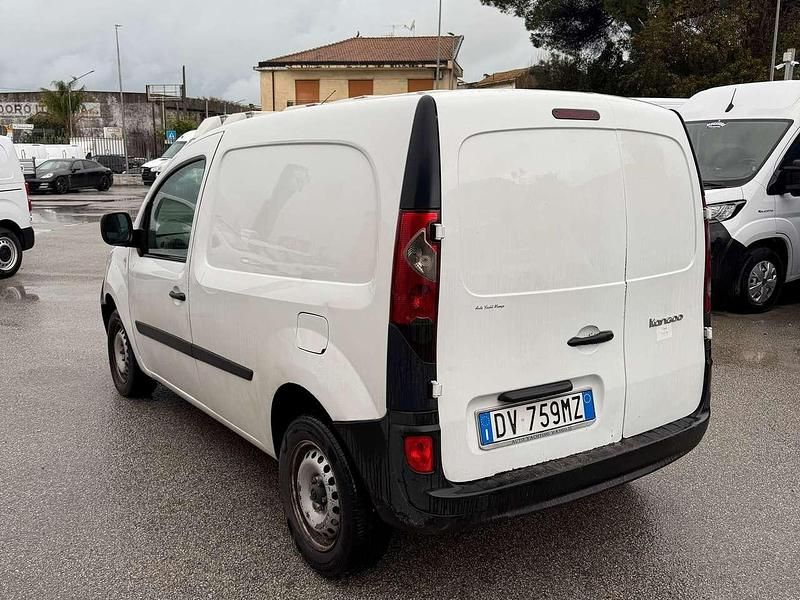 Usata Renault Kangoo 86 CV (63 kW) 2009 Bianco Berlina
